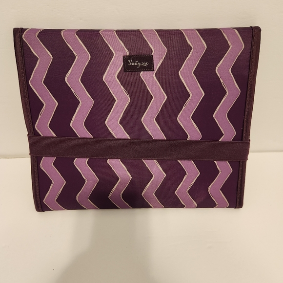 NWT Thirty-One Fold-It-Up Organizer 988B Plum Chevron - Picture 7 of 10